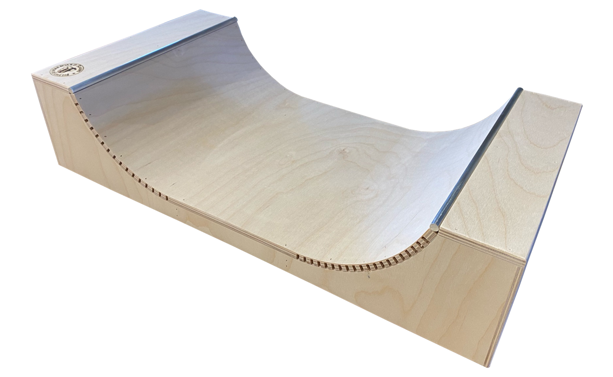 Filthy Fingerboard Ramps - Half Pipe