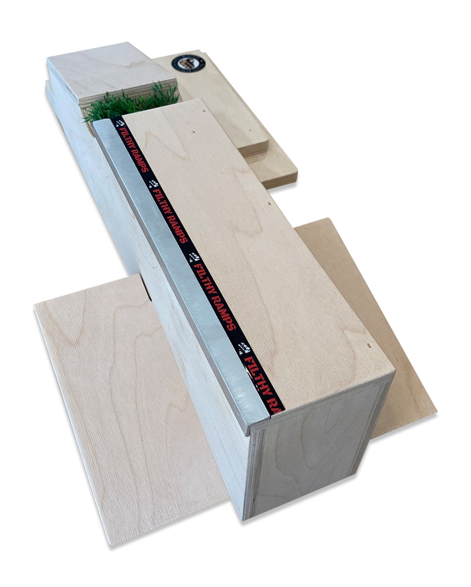 Filthy Fingerboard Ramps - So Cal Plaza