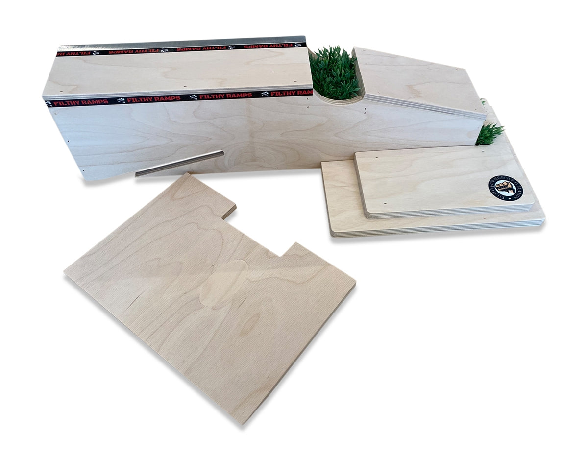Filthy Fingerboard Ramps - So Cal Plaza