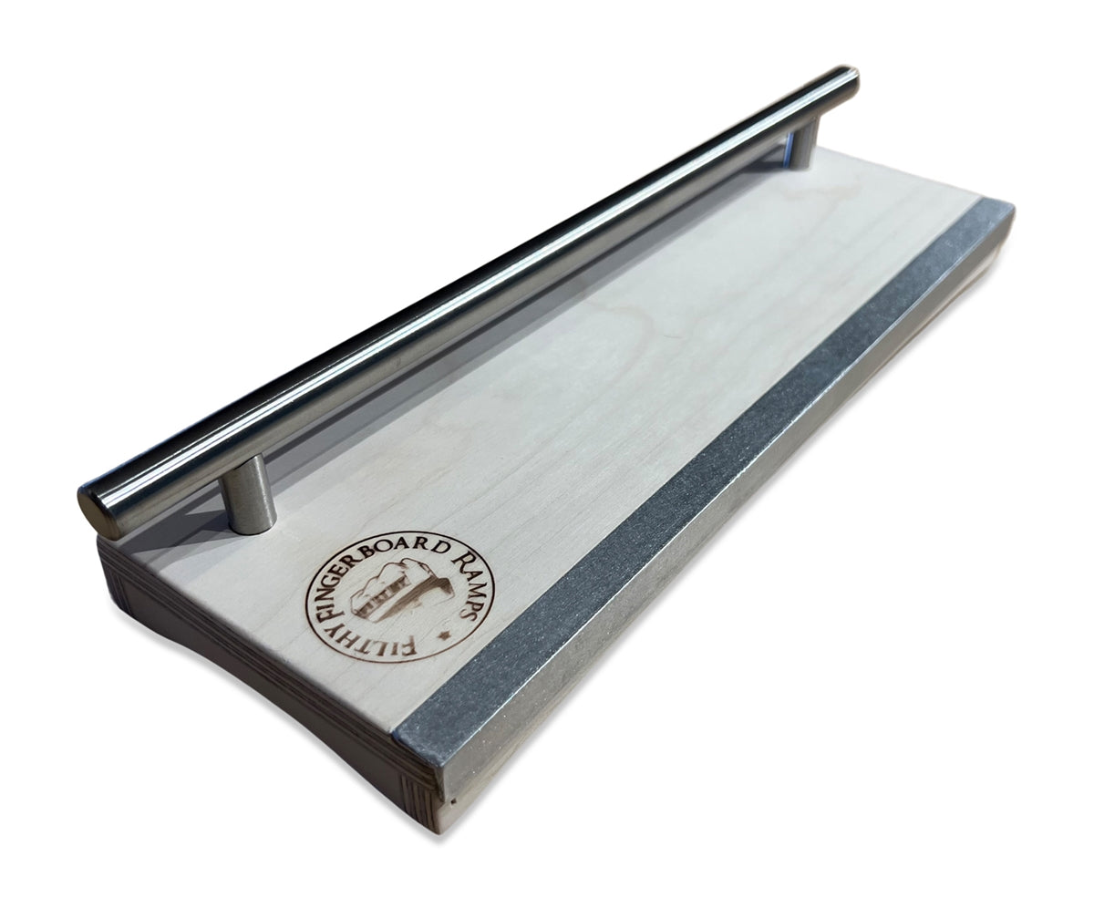 Filthy Fingerboard Ramps - Mini Manual Pad with Ledge and Rail - Low Height