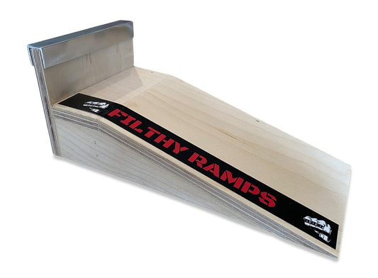 Filthy Fingerboard Ramps - Pocket Loading Dock Lip Piercing