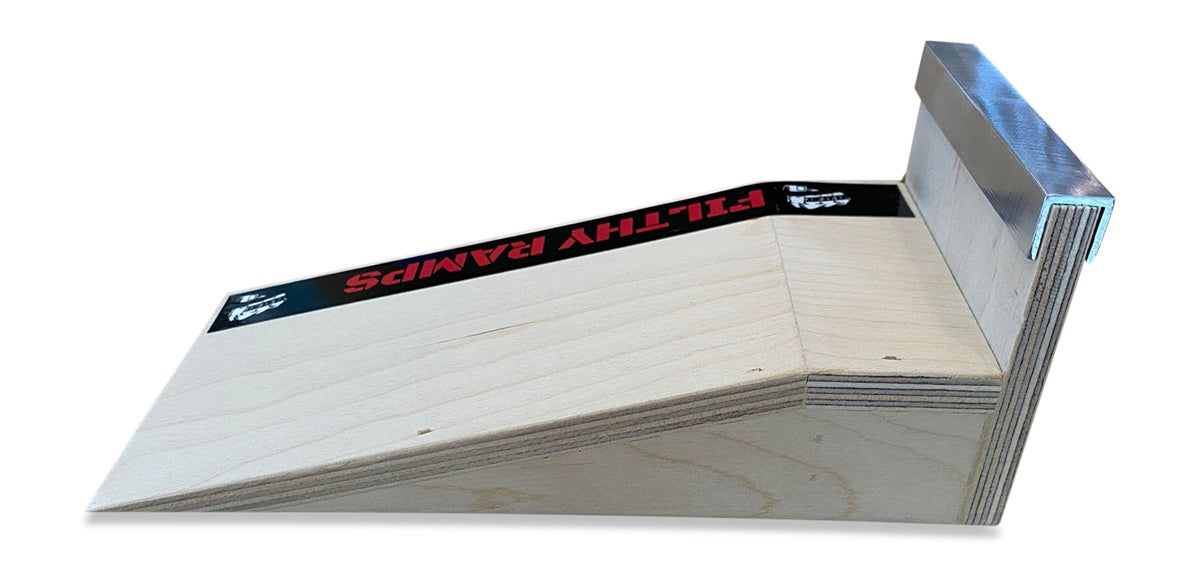 Filthy Fingerboard Ramps - Pocket Loading Dock Lip Piercing