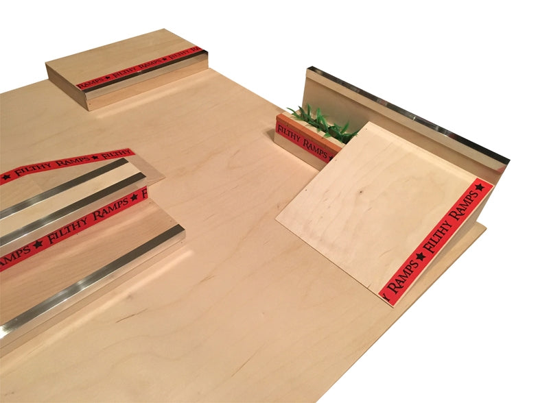 Filthy Fingerboard Ramps - Urban Los Angeles Skate Park